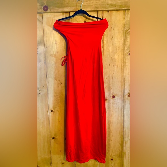 Red One Shoulder Maxi Sundress - Picture 3 of 3